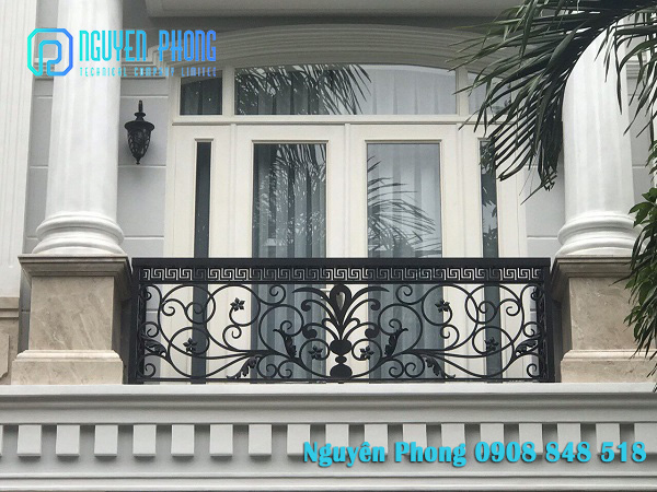 LAN CAN BAN CÔNG SẮT CNC HIỆN ĐẠI – CỔ ĐIỂN NGUYÊN PHONG ban-cong-sat-cat-cnc-nghe-thuat-co-dien-56.jpg