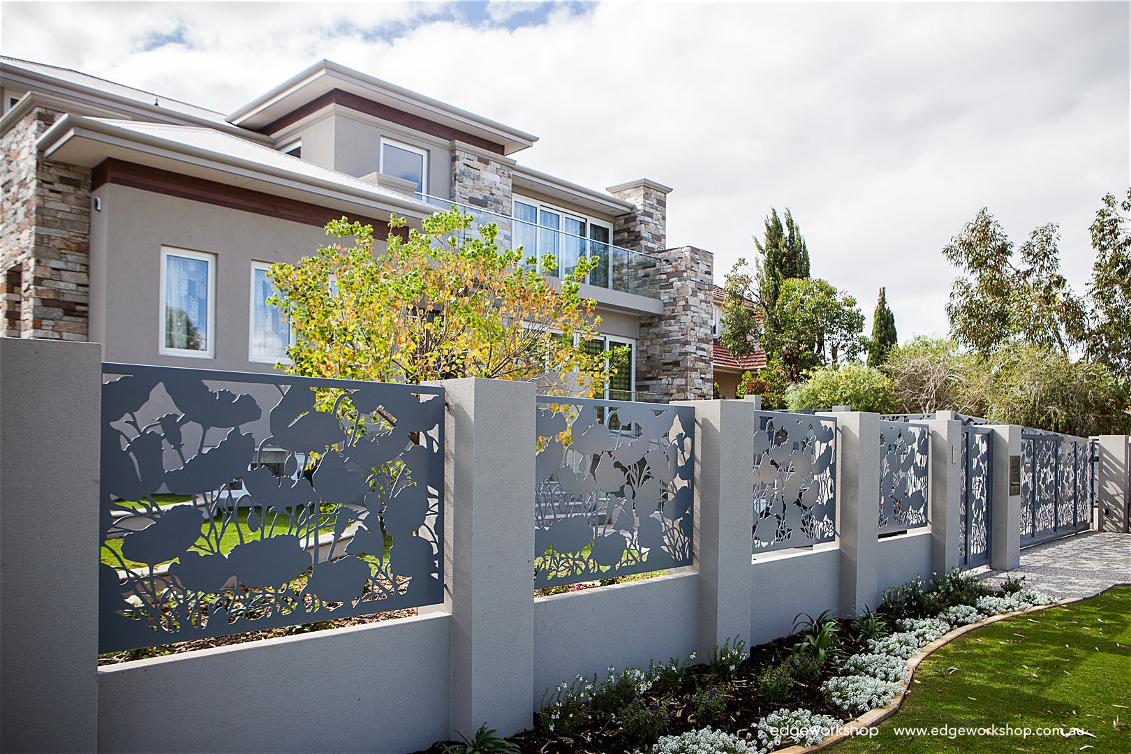 https://www.nguyenphongcnc.com/assets/images/gallery/cut-fence-panel-perth-poppies-0104.jpg