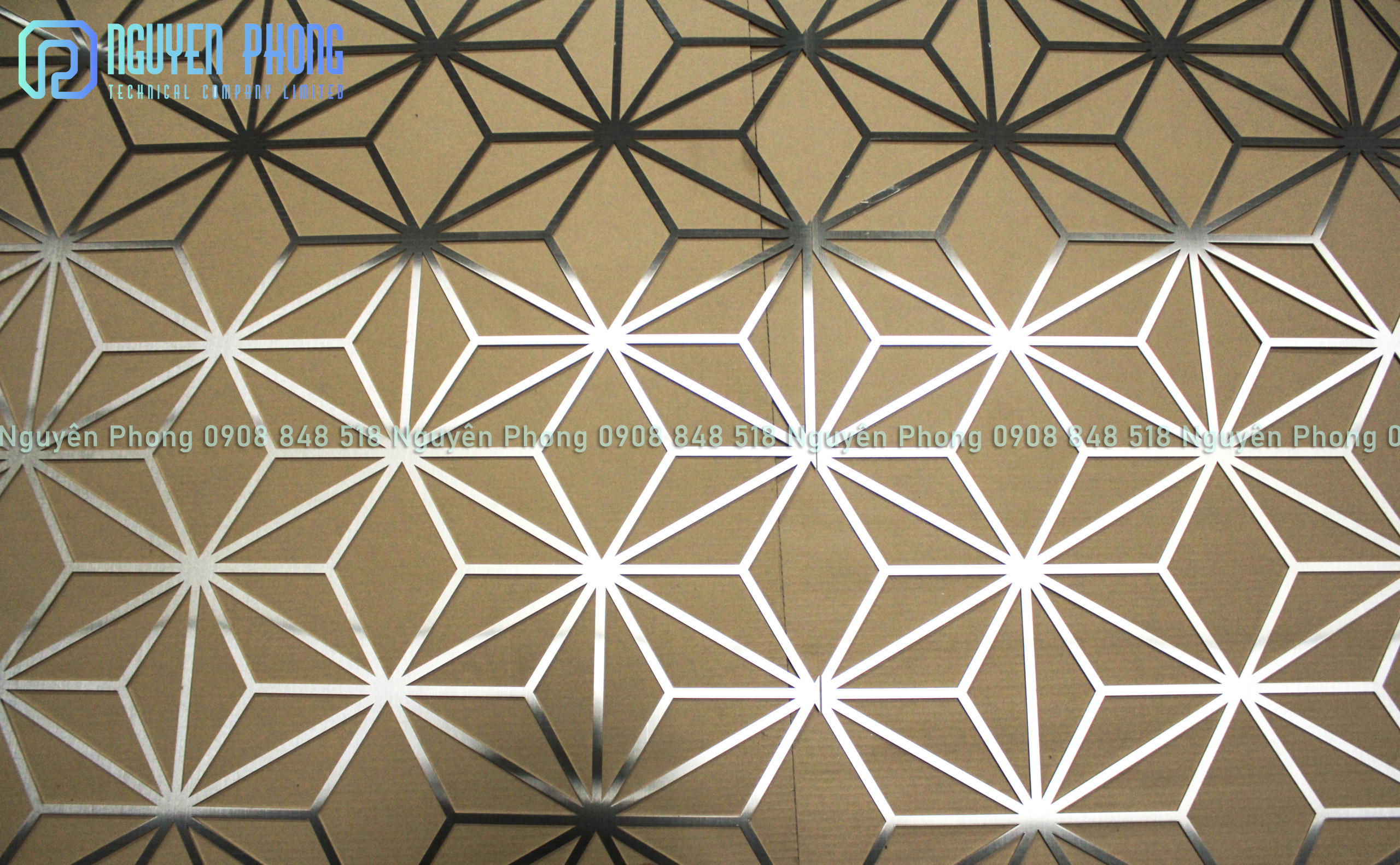 Gia công cắt cnc sắt, inox, nhôm bằng máy laser, máy plasma,... gia công uy tín, chính xác, đường cắt đẹp gia-cong-cnc-my-thuat-nguyen-phong-1234.jpg