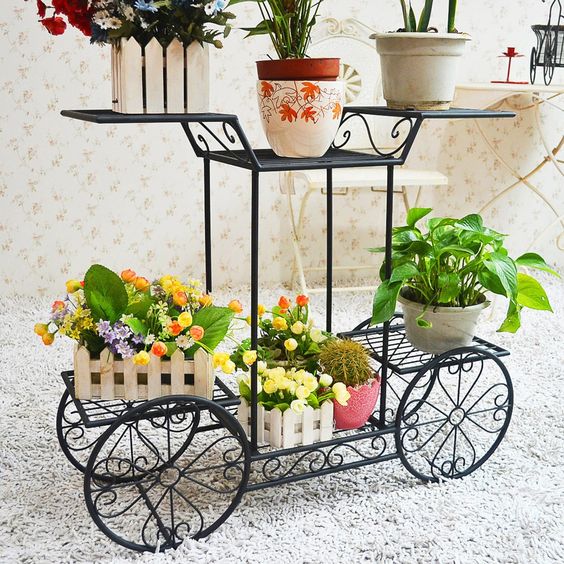 Các ứng dụng của sắt mỹ thuật trong trang trí | Nguyên Phong khung-sat-uon-trang-tri-noi-that-5.jpeg