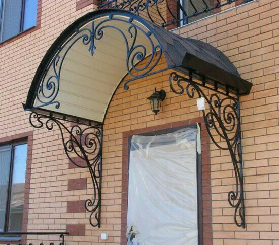 Products from the application of artistic iron in decoration mai-don-sat-uon-my-thuat-nguyen-phong-1.jpeg