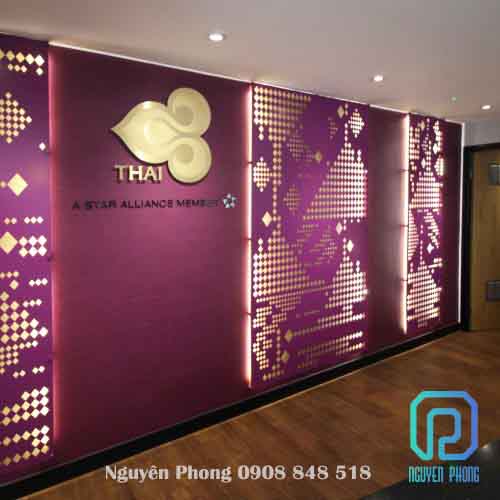 Gia công cắt cnc sắt, inox, nhôm bằng máy laser, máy plasma,... gia công uy tín, chính xác, đường cắt đẹp thai-airways-mayfair-london-laser-cut-screens-2-500x5000.jpg