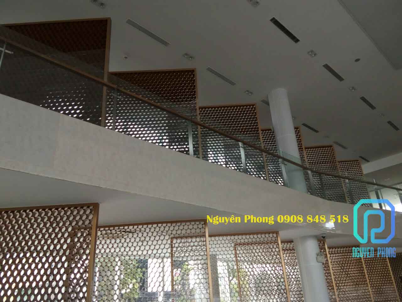 VÁCH NGĂN TỔ ONG - CÔNG TRÌNH NHÀ MẪU CT8 vach-ngan-to-ong-sat-ny-thuat-nguyen-phong-7.jpg