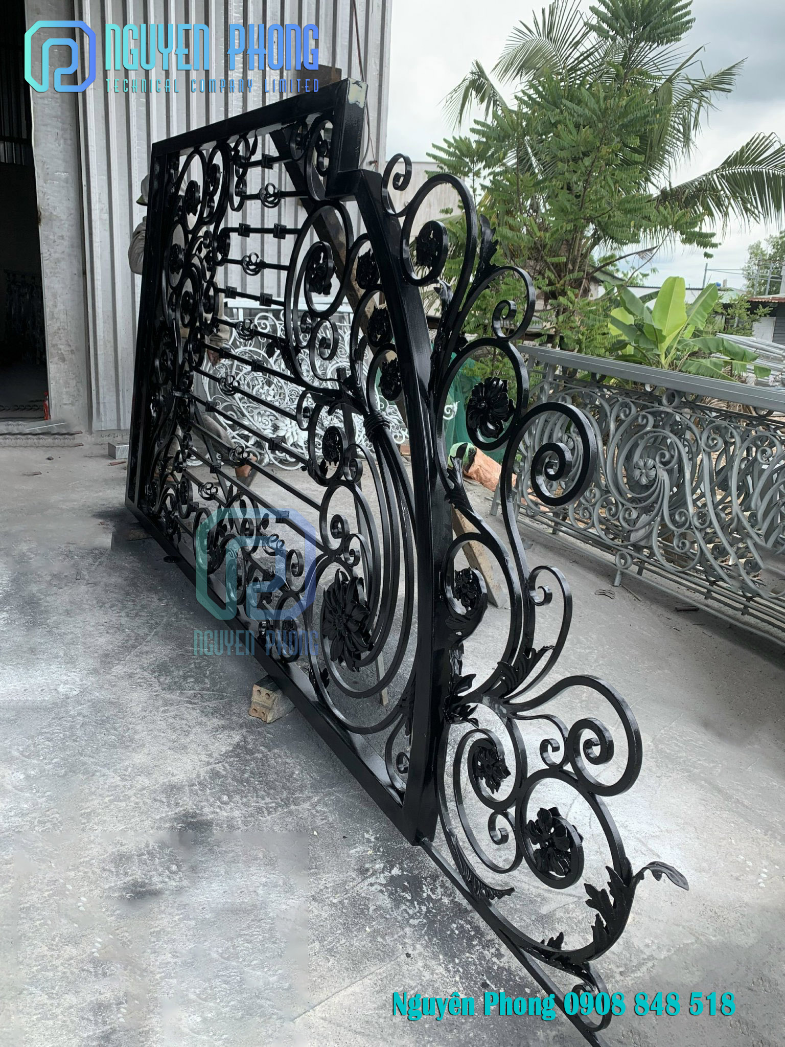 ORDERS FOR WROUGHT IRON GATES FOR PRIVATE HOMES FROM THE ORIGINAL MANUFACTURER IN VIETNAM (Orders from Australia & Spain) wrought-iron-main-gate-iron-gate-design-dip-hot-galvanization-villa-1.jpg