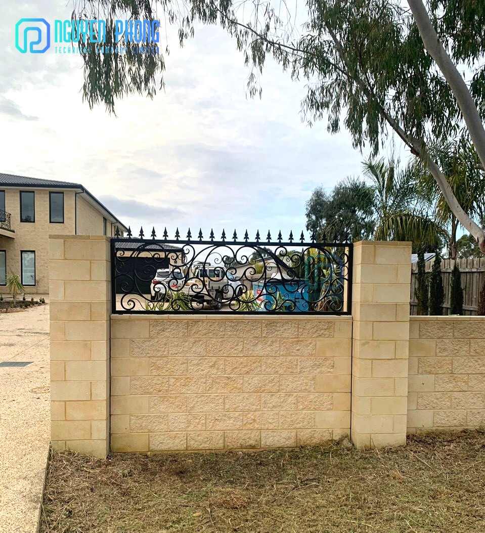 ORDERS FOR WROUGHT IRON GATES FOR PRIVATE HOMES FROM THE ORIGINAL MANUFACTURER IN VIETNAM (Orders from Australia & Spain) wrought-iron-main-gate-iron-gate-design-for-villa.jpg