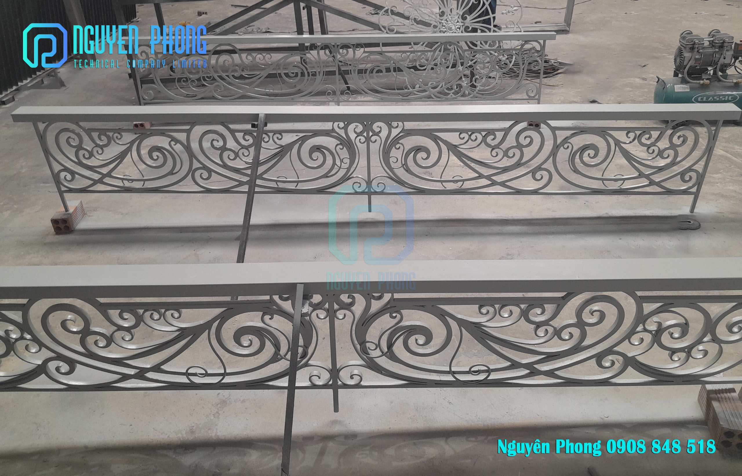 wrought-iron-railing-balconi-railing-balcony-grill-designs-.jpg